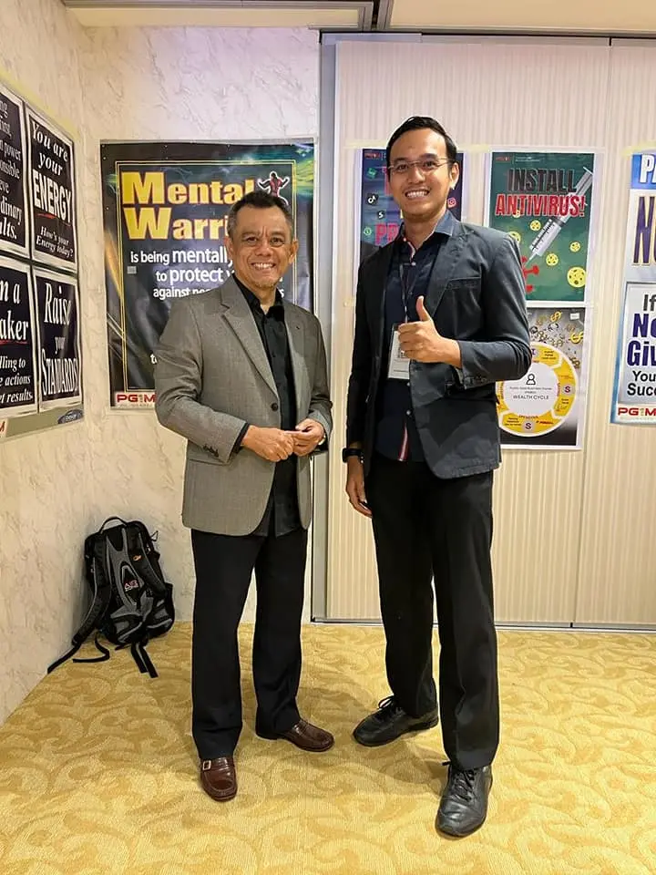 Bersama Tuan Azizi Ali di JRP