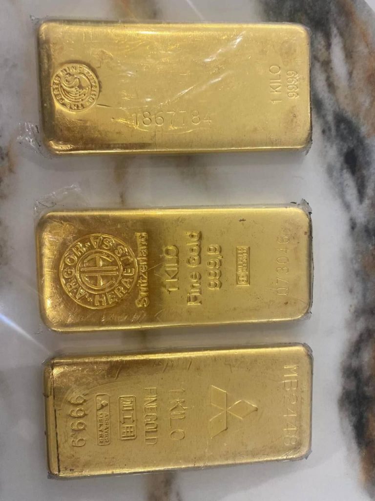 3 kilo emas yang dijual di Public Gold